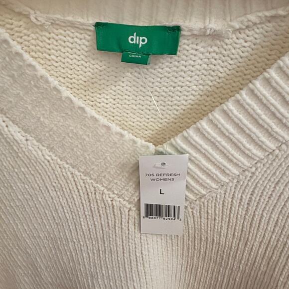 Dip Women’s 70s Refresh Cream V-Neck Pullover Sweater 100% Preppy Basic - Picture 2 of 5